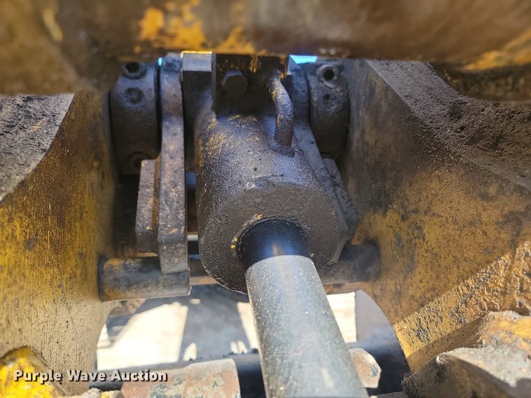 image for item DP5679 2009 Kobelco SK350 excavator