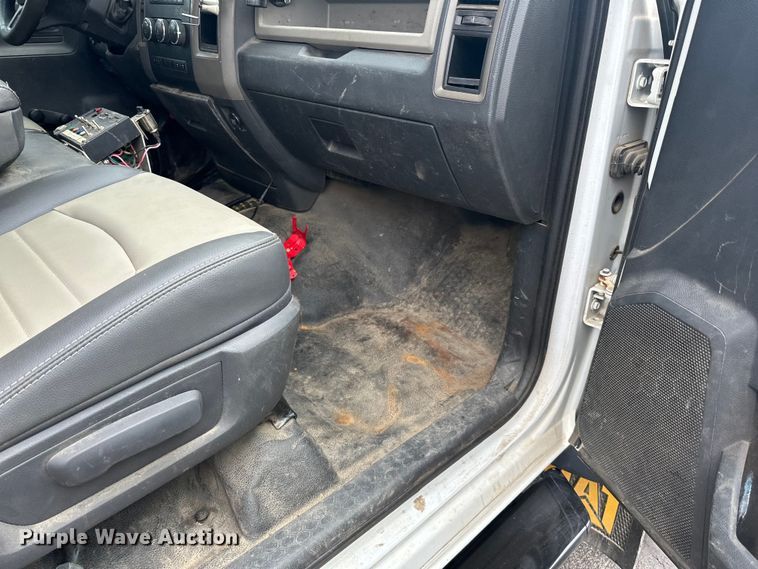 image for item DP8361 2012 Dodge Ram 5500HD utility / service truck