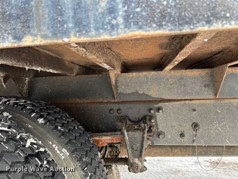 image for item DQ0623 2001 Sterling  SC8000 dump flatbed truck