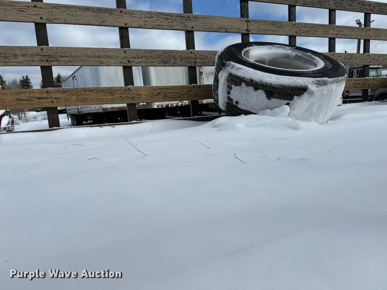 image for item DQ0623 2001 Sterling  SC8000 dump flatbed truck