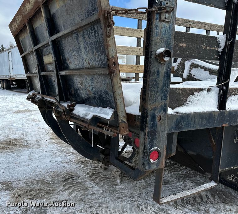 image for item DQ0623 2001 Sterling  SC8000 dump flatbed truck