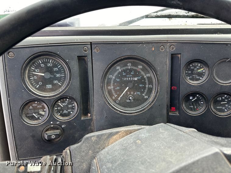 image for item DQ0623 2001 Sterling  SC8000 dump flatbed truck