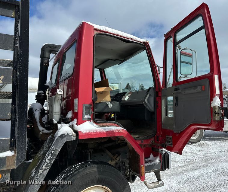 image for item DQ0623 2001 Sterling  SC8000 dump flatbed truck