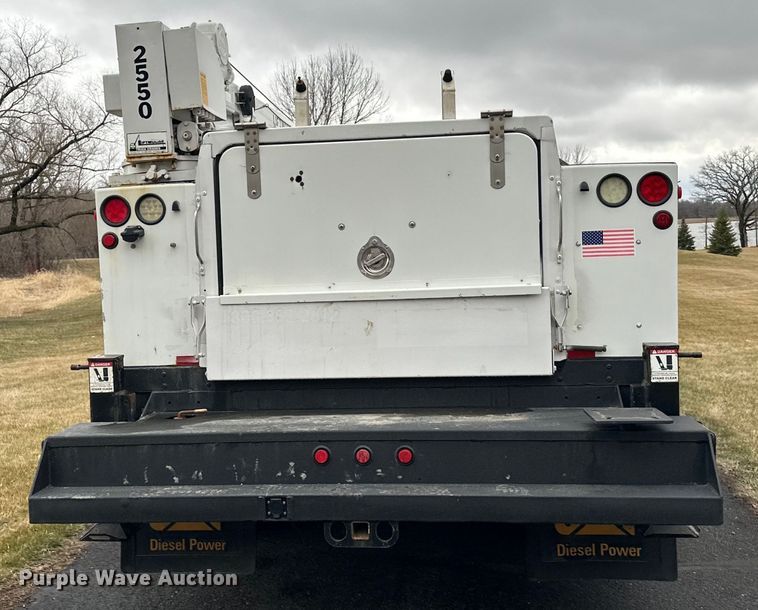 image for item DQ0741 2014 Dodge Ram 5500HD utility / service truck