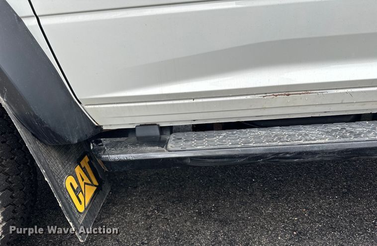 image for item DQ0741 2014 Dodge Ram 5500HD utility / service truck