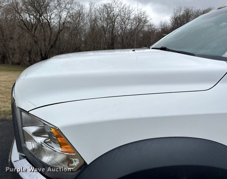 image for item DQ0741 2014 Dodge Ram 5500HD utility / service truck