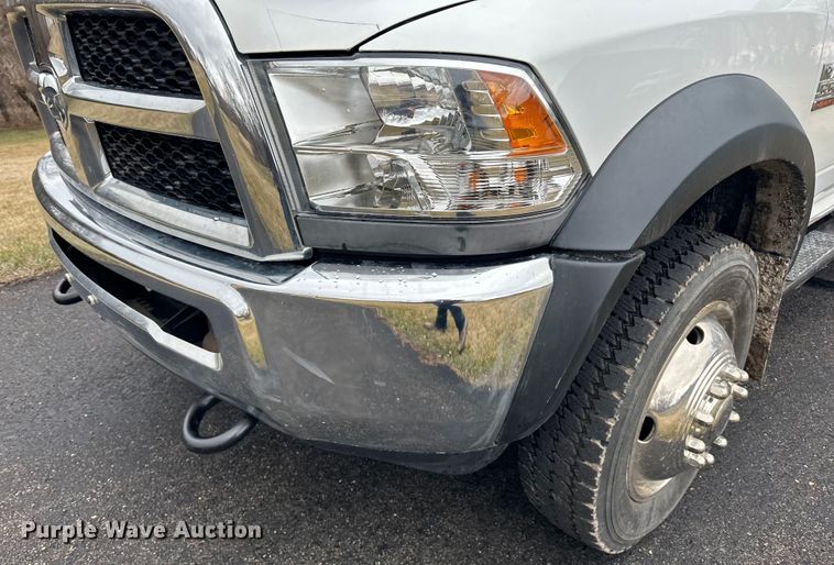 image for item DQ0741 2014 Dodge Ram 5500HD utility / service truck