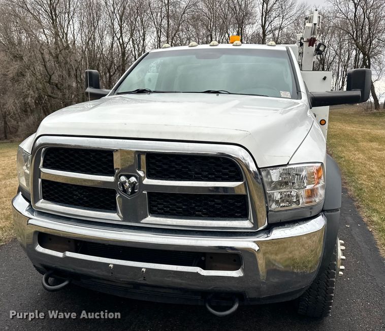 image for item DQ0741 2014 Dodge Ram 5500HD utility / service truck
