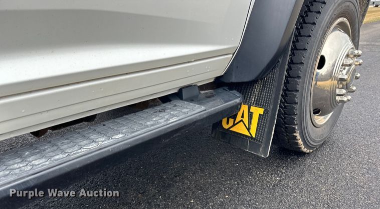 image for item DQ0741 2014 Dodge Ram 5500HD utility / service truck