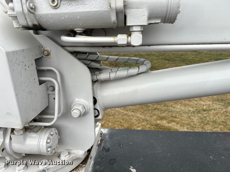 image for item DQ0741 2014 Dodge Ram 5500HD utility / service truck