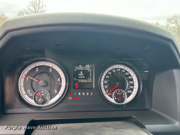 image for item DQ0741 2014 Dodge Ram 5500HD utility / service truck