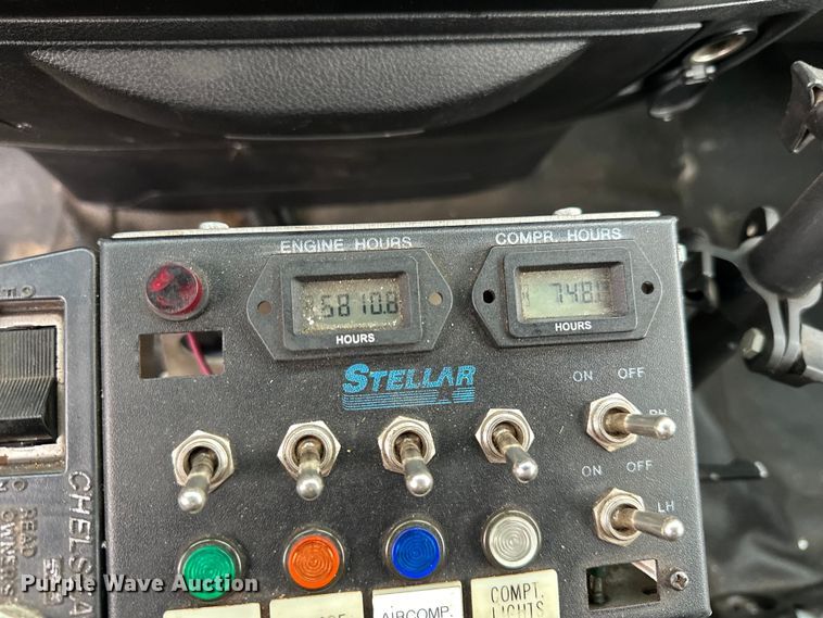 image for item DQ0741 2014 Dodge Ram 5500HD utility / service truck