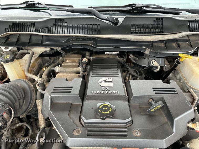 image for item DQ0741 2014 Dodge Ram 5500HD utility / service truck