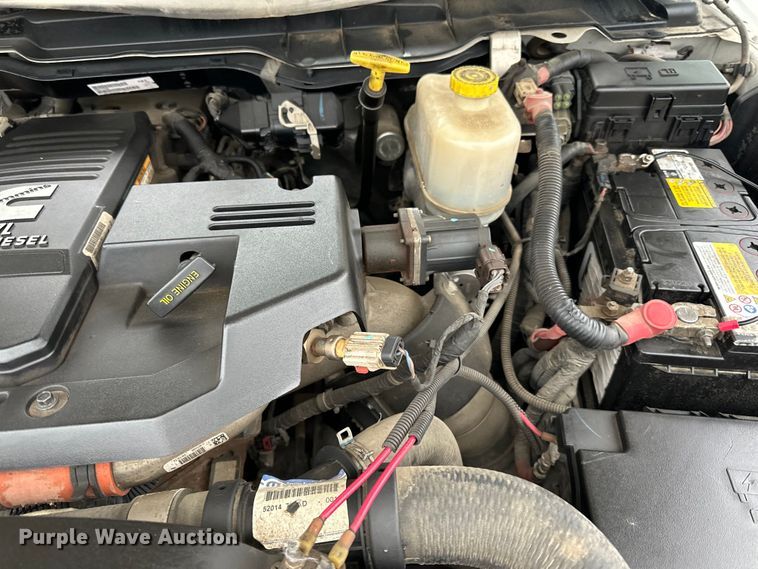 image for item DQ0741 2014 Dodge Ram 5500HD utility / service truck