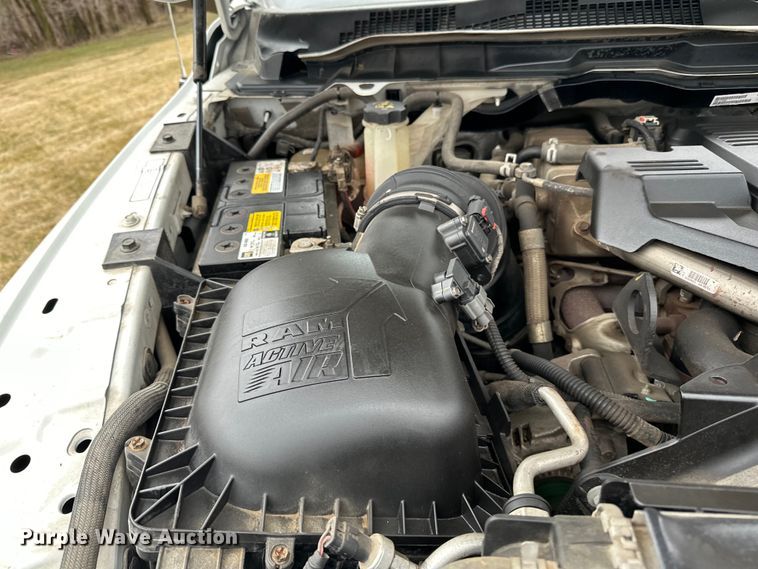 image for item DQ0741 2014 Dodge Ram 5500HD utility / service truck