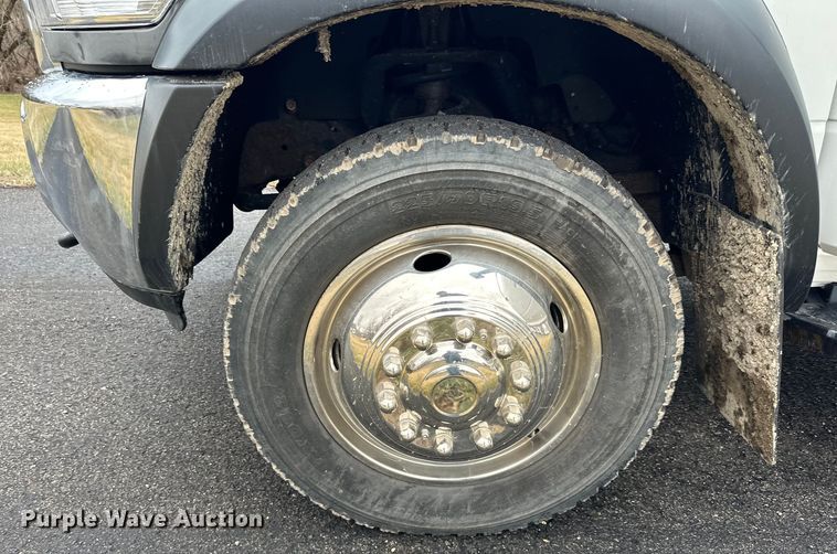 image for item DQ0741 2014 Dodge Ram 5500HD utility / service truck