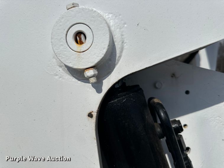 image for item DQ0748 2012 Bobcat S750 skid steer loader