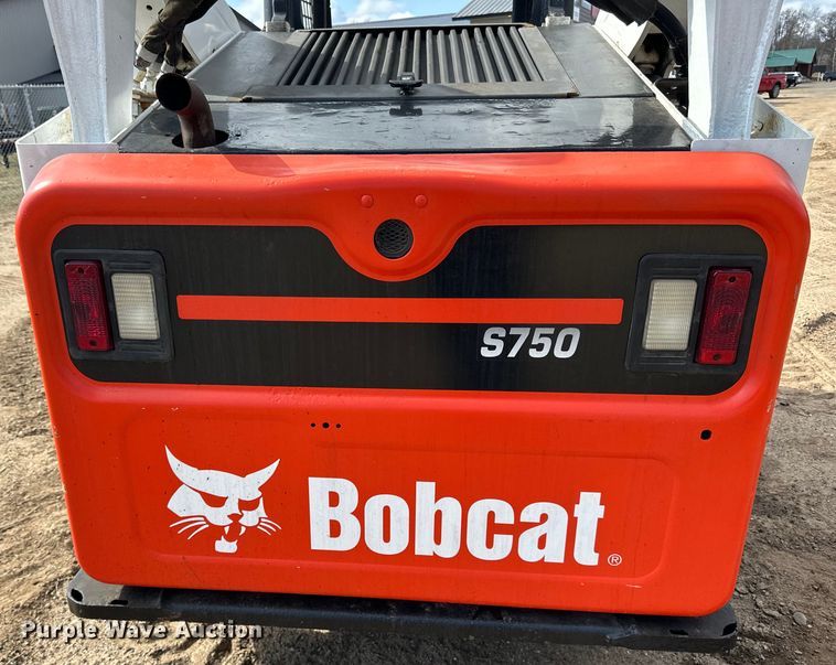 image for item DQ0748 2012 Bobcat S750 skid steer loader