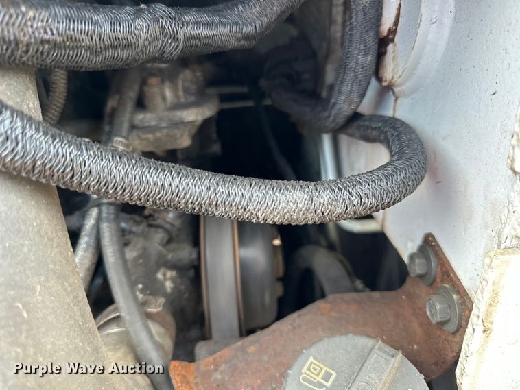 image for item DQ0748 2012 Bobcat S750 skid steer loader