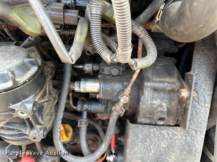 image for item DQ0748 2012 Bobcat S750 skid steer loader