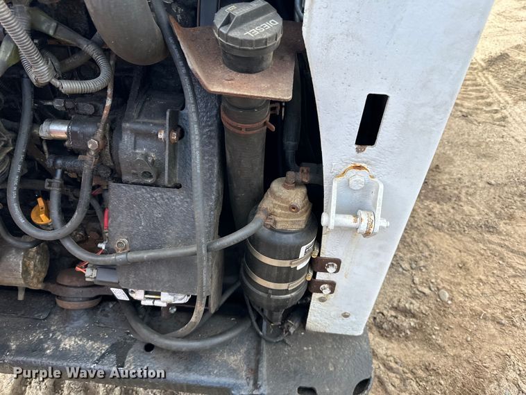 image for item DQ0748 2012 Bobcat S750 skid steer loader