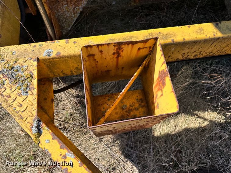 image for item DQ0750 1984 Butler reel trailer