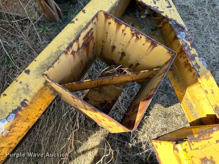 image for item DQ0750 1984 Butler reel trailer