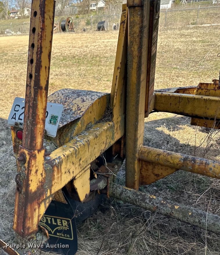 image for item DQ0750 1984 Butler reel trailer