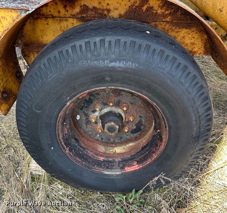 image for item DQ0750 1984 Butler reel trailer