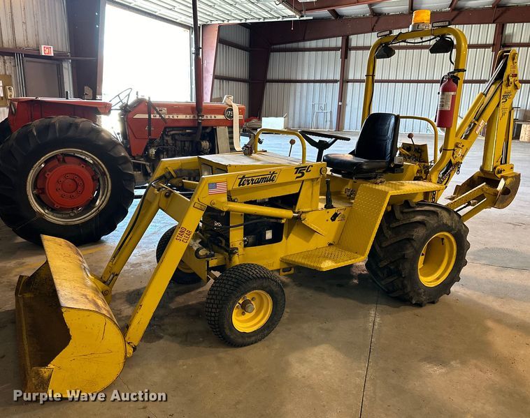 image for item DQ0753 1999 Terramite T5C backhoe
