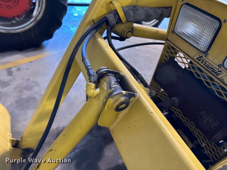 image for item DQ0753 1999 Terramite T5C backhoe