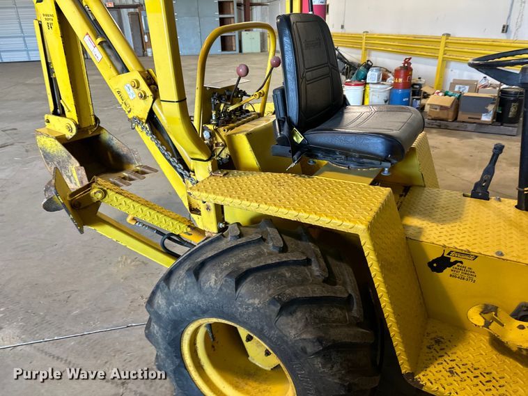 image for item DQ0753 1999 Terramite T5C backhoe