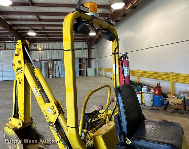 image for item DQ0753 1999 Terramite T5C backhoe