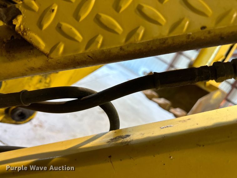 image for item DQ0753 1999 Terramite T5C backhoe