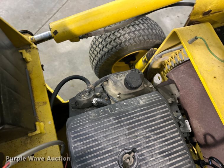 image for item DQ0753 1999 Terramite T5C backhoe