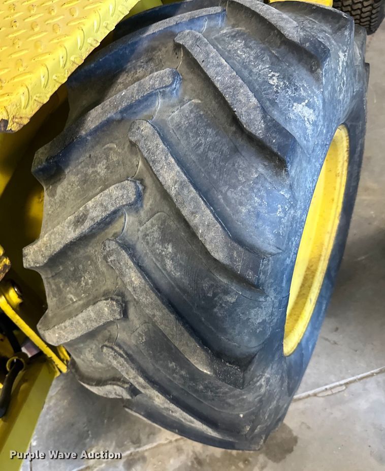 image for item DQ0753 1999 Terramite T5C backhoe