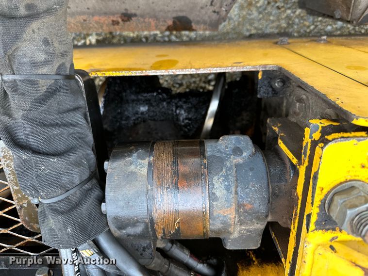 image for item DQ0754 2015 Carlson  CP100 paver