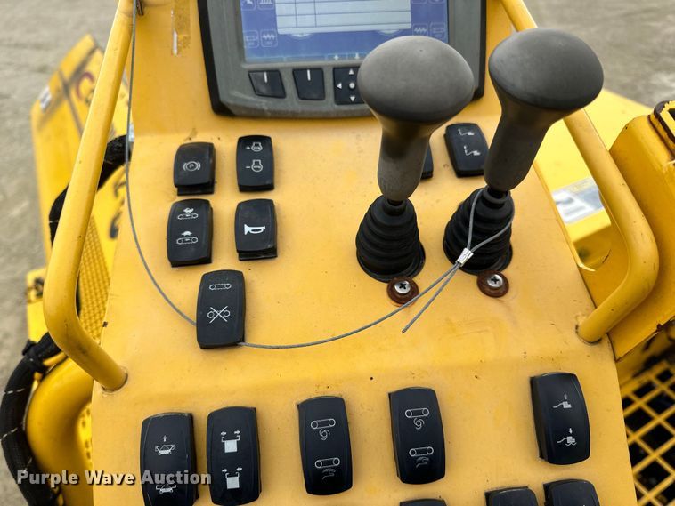 image for item DQ0755 2019 Carlson  CP100II paver