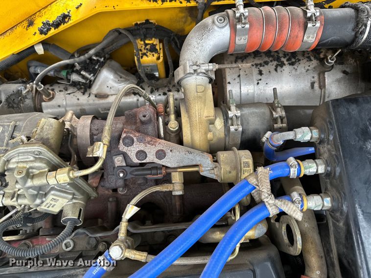 image for item DQ0755 2019 Carlson  CP100II paver