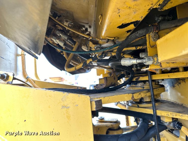 image for item DQ0758 2005 Caterpillar 950G Series II wheel loader