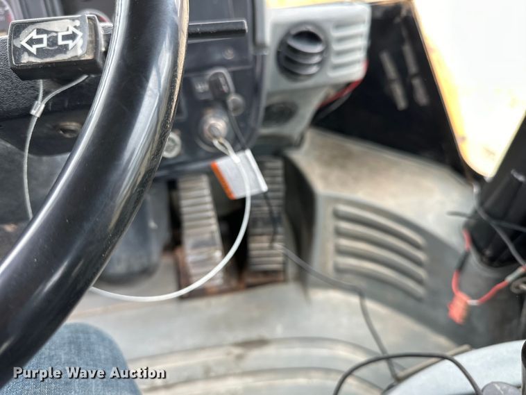 image for item DQ0758 2005 Caterpillar 950G Series II wheel loader