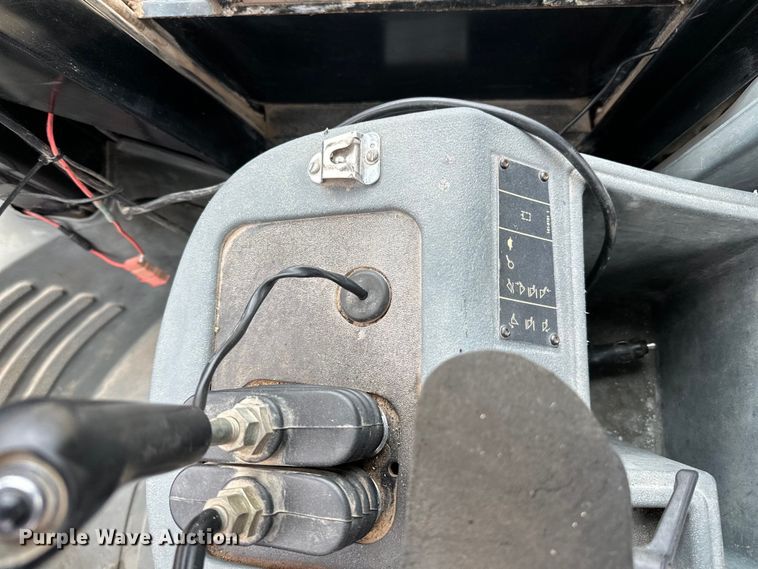 image for item DQ0758 2005 Caterpillar 950G Series II wheel loader