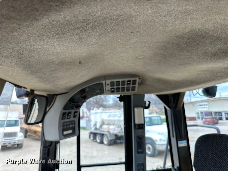 image for item DQ0758 2005 Caterpillar 950G Series II wheel loader