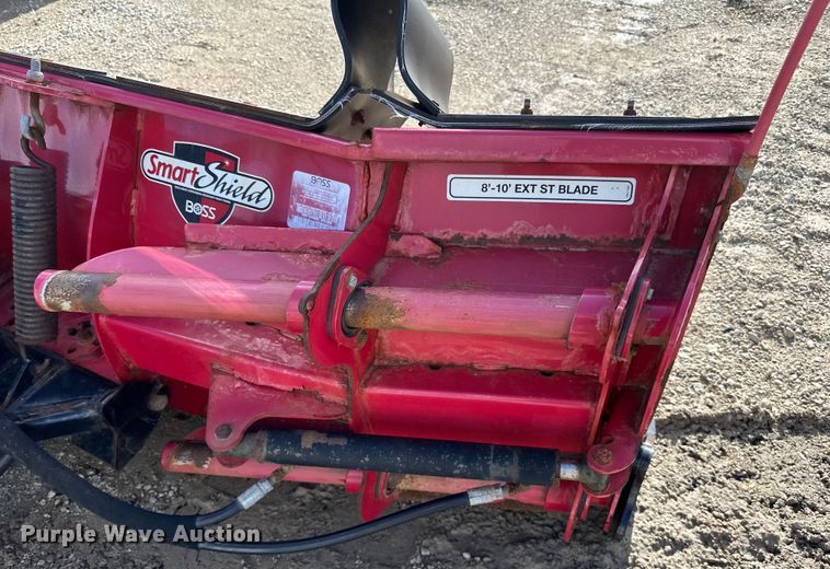 image for item DQ0762 2017 Boss snow plow