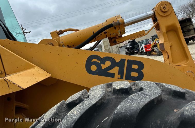 image for item DQ0765 1996 Case 621B wheel loader