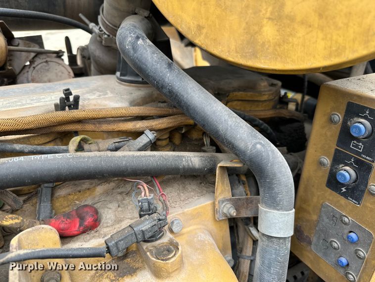 image for item DQ0766 2004 Caterpillar 950G Series II wheel loader