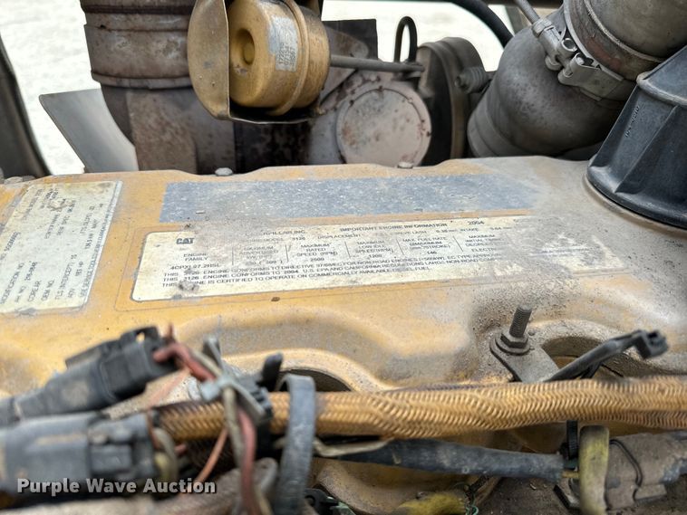 image for item DQ0766 2004 Caterpillar 950G Series II wheel loader