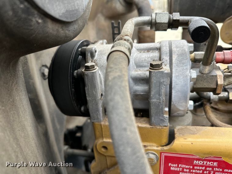 image for item DQ0766 2004 Caterpillar 950G Series II wheel loader