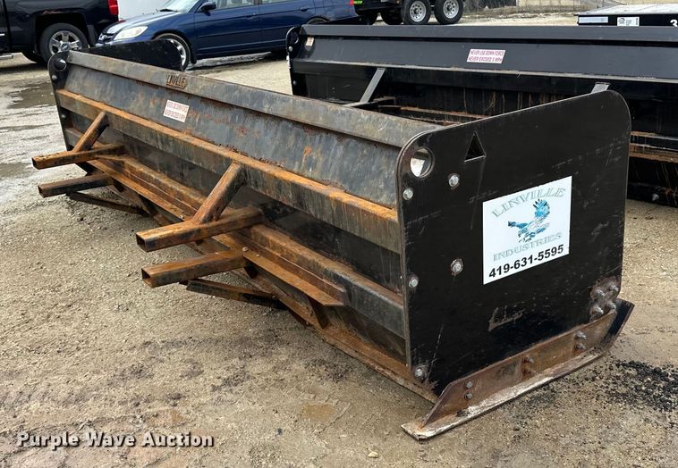 image for item DQ0768 Linville industries  Snow pusher