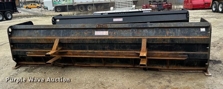 image for item DQ0768 Linville industries  Snow pusher